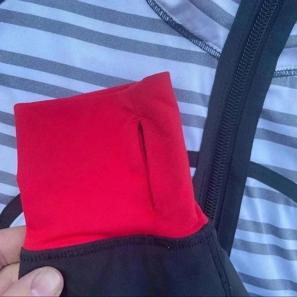 Lululemon Track Attack Jacket - Picture 8 of 10